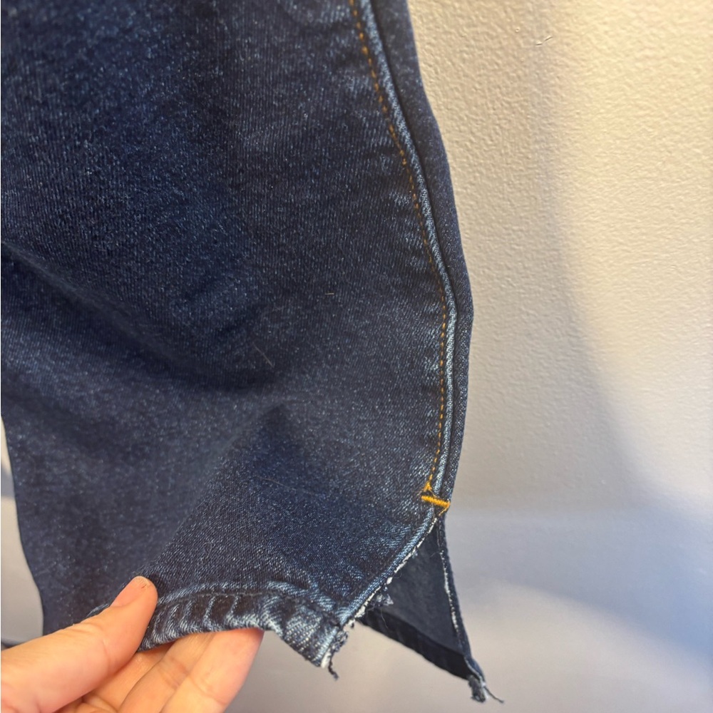 Brand new with tags! Hollister Women's Dark Blue Jeans - Picture 9 of 9